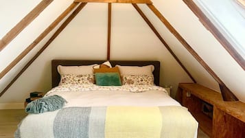 2 slaapkamers, een strijkplank/strijkijzer, wifi, beddengoed