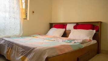 1 chambre, fer et planche Ă repasser, Wi-Fi, draps fournis