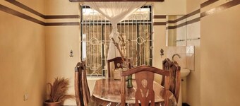 Msovi House - Quadruple Room