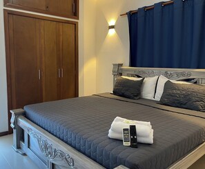 2 dormitorios, tabla de planchar con plancha, wifi y ropa de cama