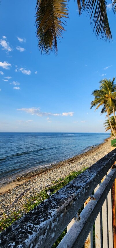 "The hidden Gem of PR" Seaside in Patillas, PR. Steps from the Beach.