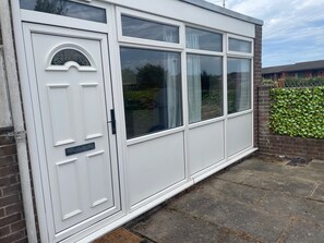 Exterior detail - 2 Bed Chalet Chapel St Leonards, Pet Friendly (Skegness)