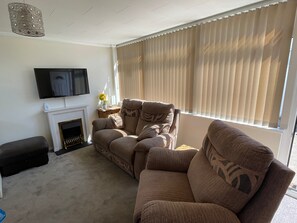 Fireplace - 2 Bed Chalet Chapel St Leonards, Pet Friendly (Skegness)