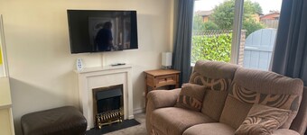 2 Bed Chalet Chapel St Leonards, Pet Friendly