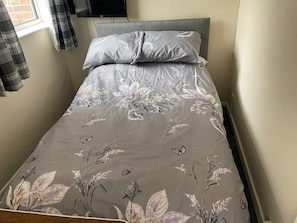 2 habitaciones y ropa de cama
