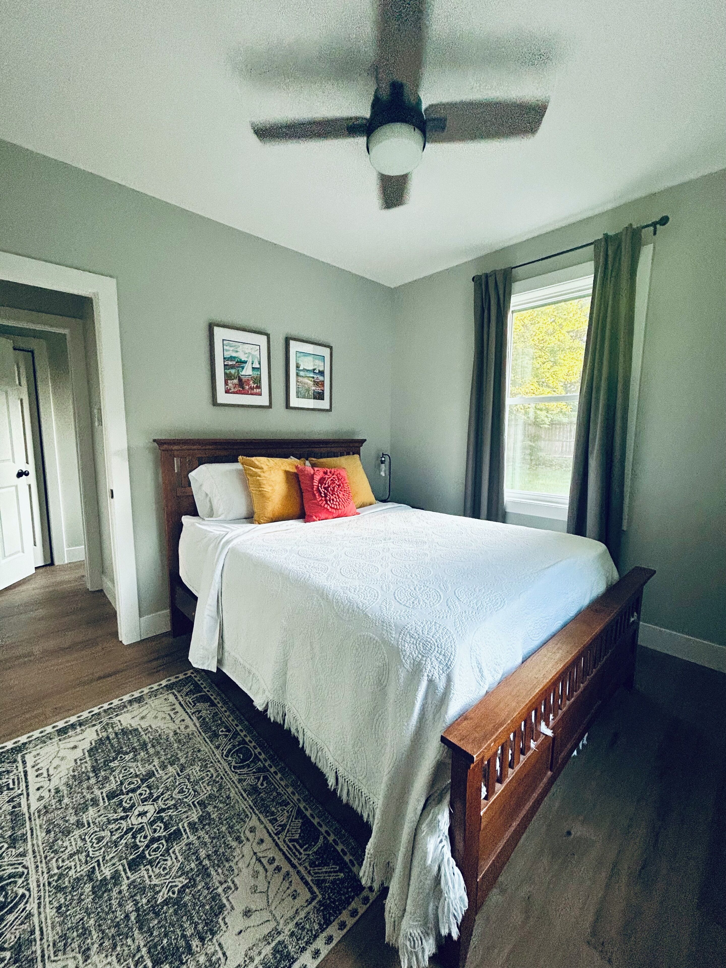 2 chambres, lit parapluie, Wi-Fi gratuit, draps fournis