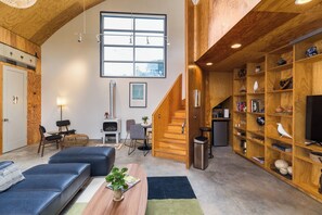 スマートテレビ、暖炉