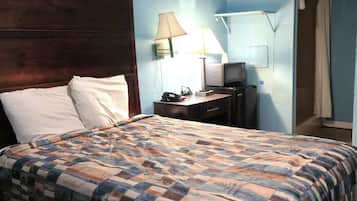 Desk, free WiFi, bed sheets