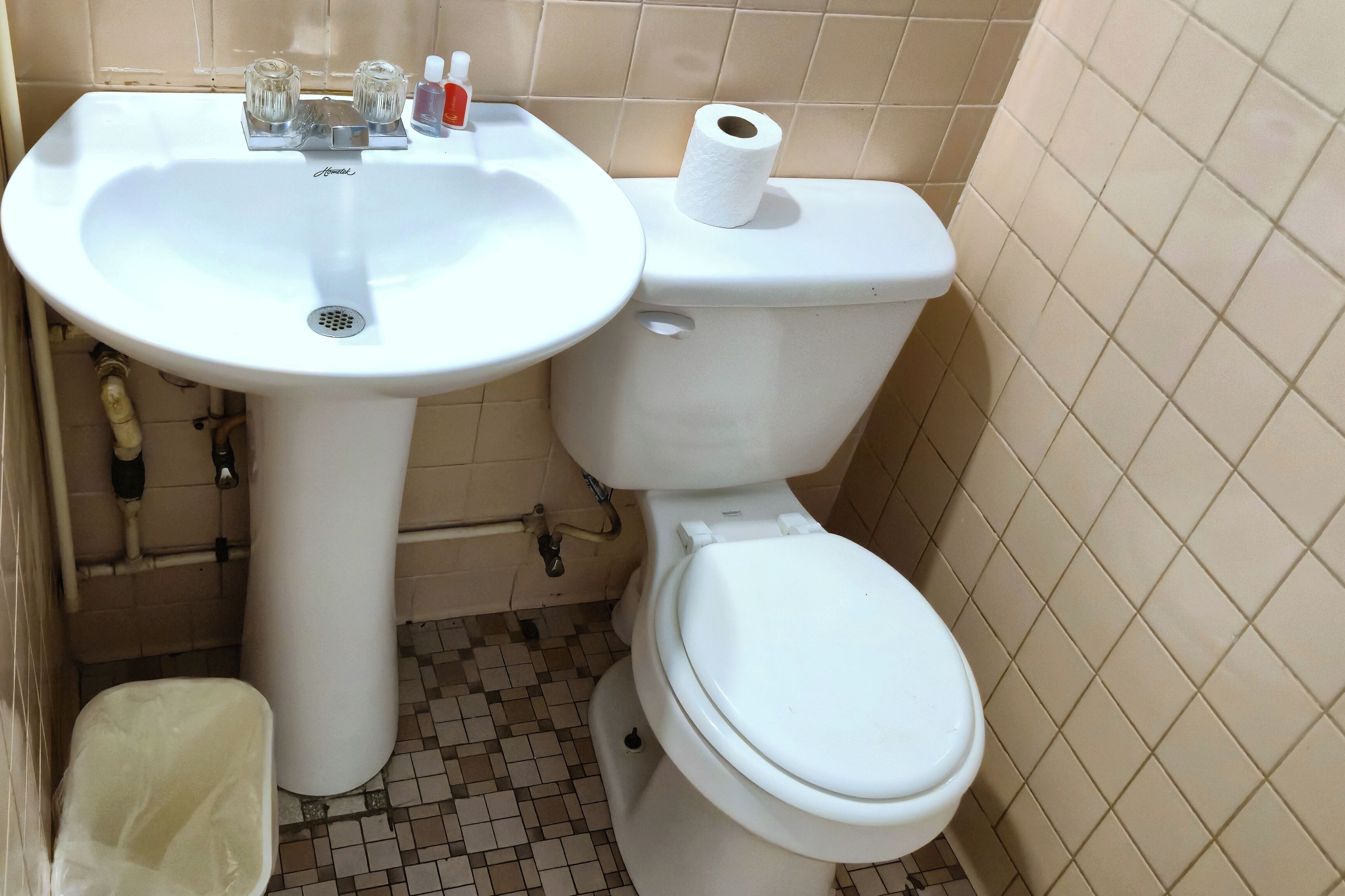 Free toiletries, towels