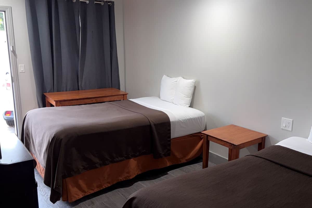 Desk, free WiFi, bed sheets