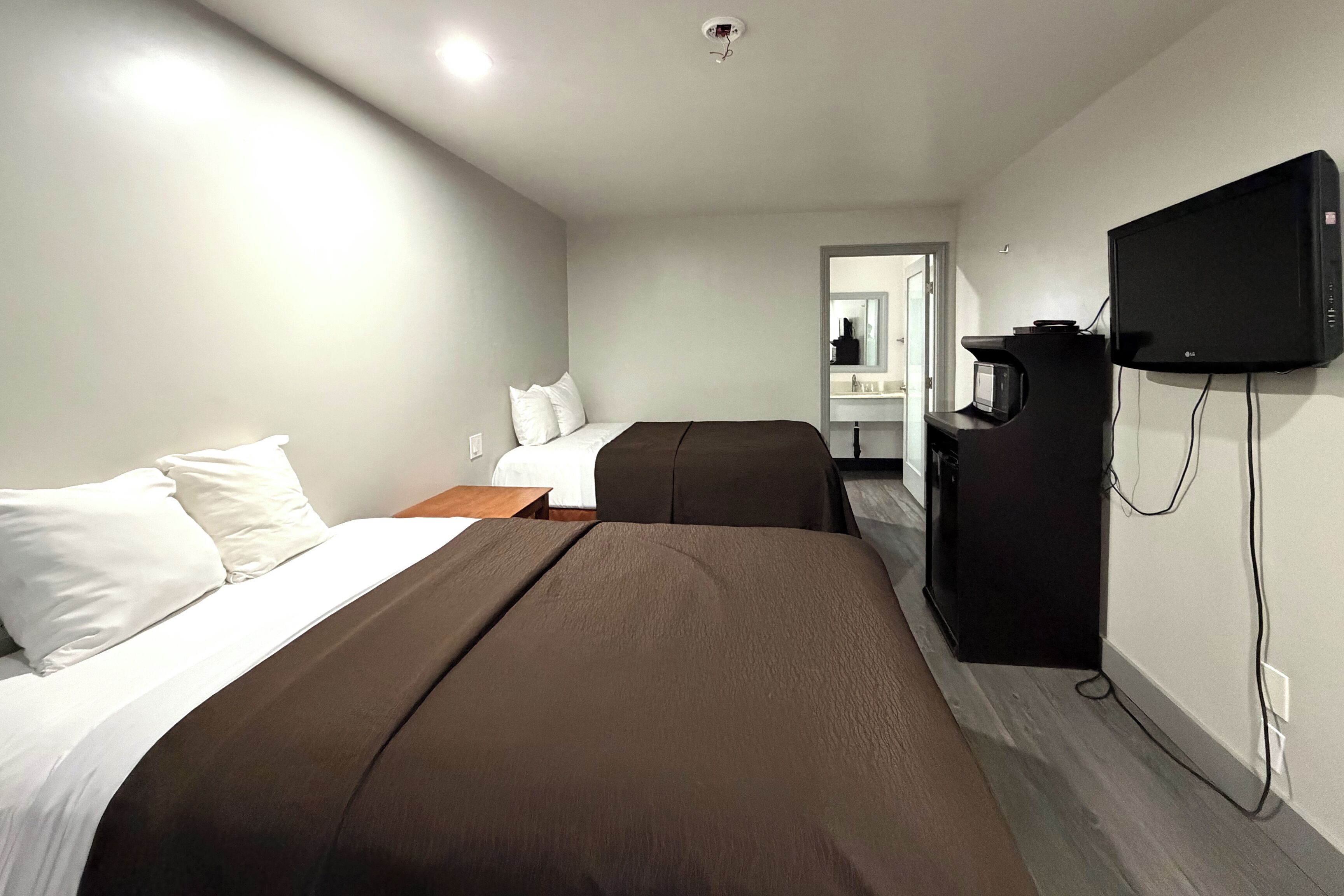 Room, 2 Queen Beds, Non Smoking | Desk, free WiFi, bed sheets