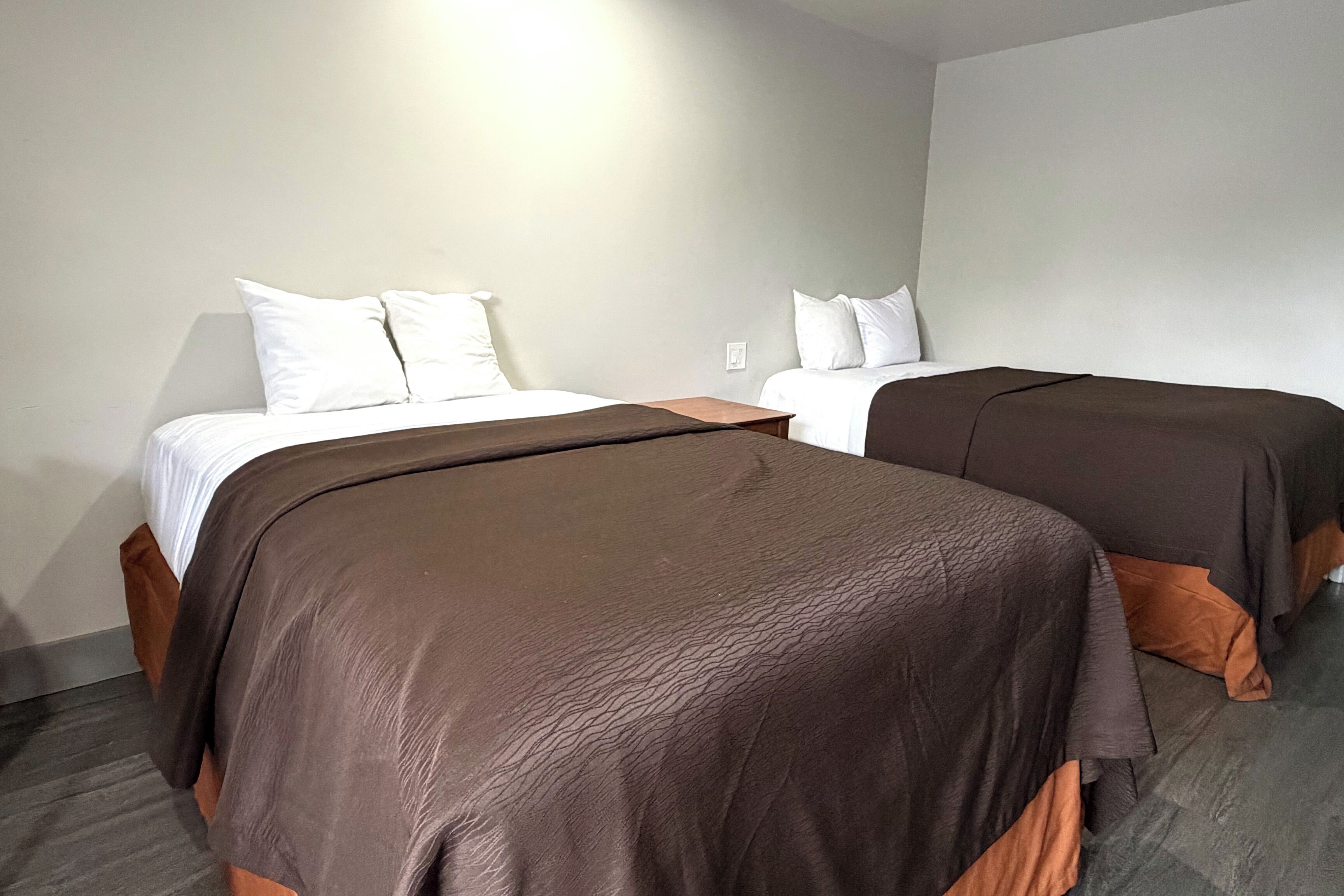 Room, 2 Queen Beds, Non Smoking | Desk, free WiFi, bed sheets