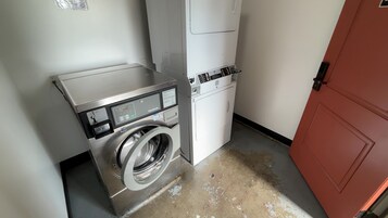 客房, 2 张大床, 无烟房 | 客房服务设施