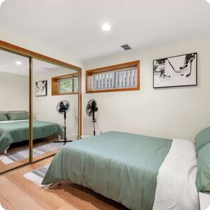 3 habitaciones, tabla de planchar con plancha y wifi gratis