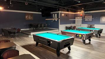 Spielezimmer