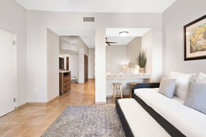 3 Schlafzimmer, Bügeleisen/Bügelbrett, WLAN, Bettwäsche