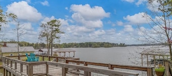 Lake Jordan Oasis