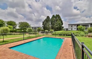 Apartment, 2 Bedrooms, Smoking, Balcony | Pool | Outdoor pool - Apt 2 Bed in Stunning Golf Estate (Johannesburg)