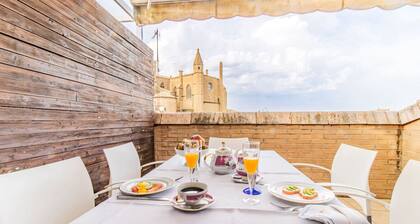 Relax Above the City - Terrace, Views & Comfort