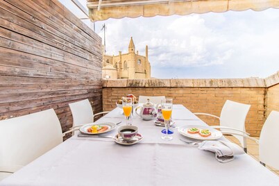 Relax Above the City - Terrace, Views & Comfort