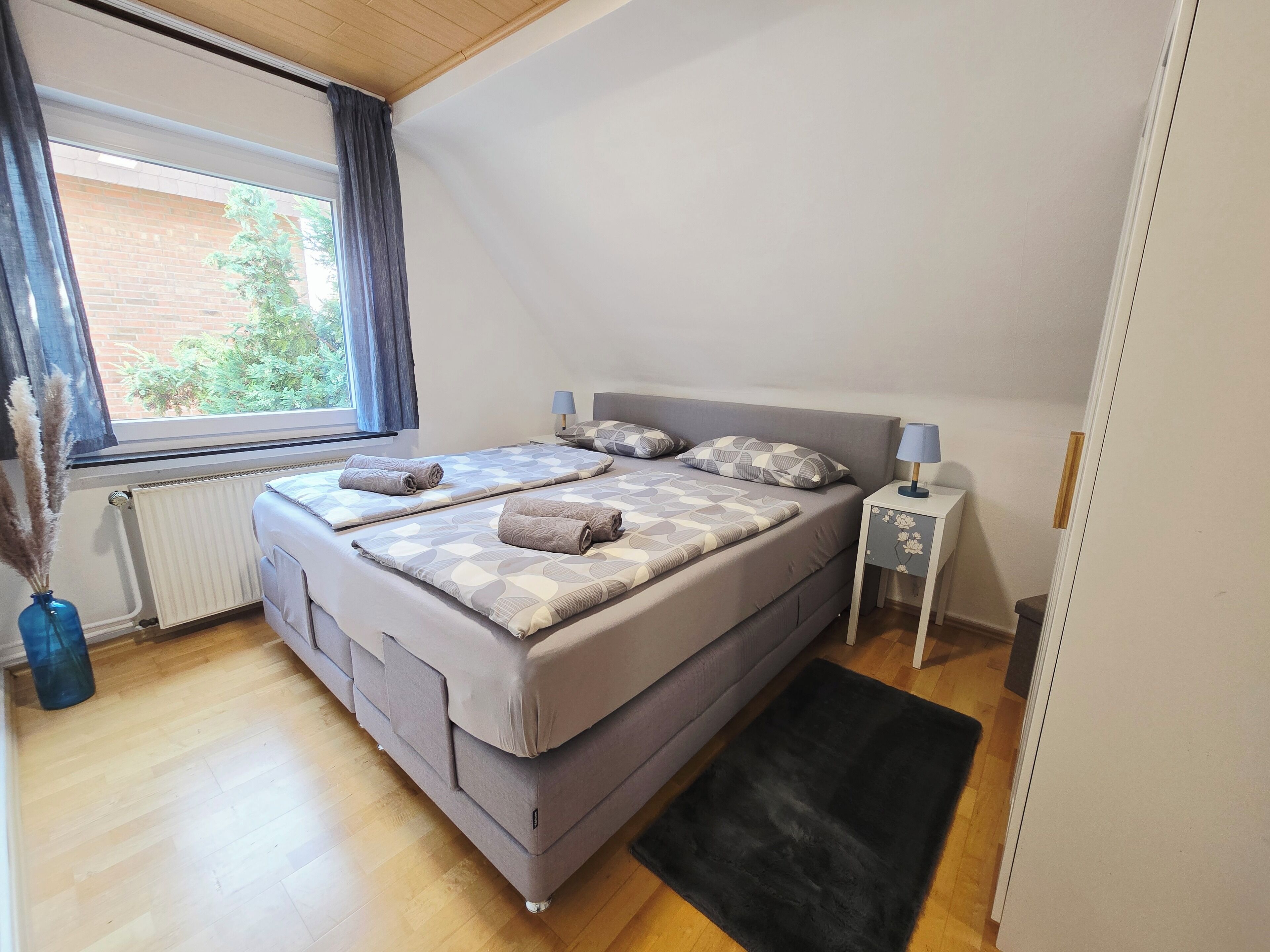 2 間睡房、熨斗/熨衫板、Wi-Fi、床單