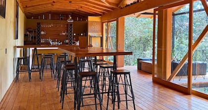 Cabaña Lirio at Casa Elba
