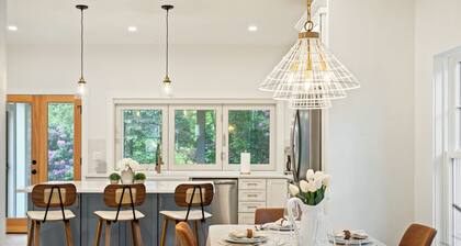 NEW! York Beach Home! Sleeps 9! Steps to Cape Neddick Beach!