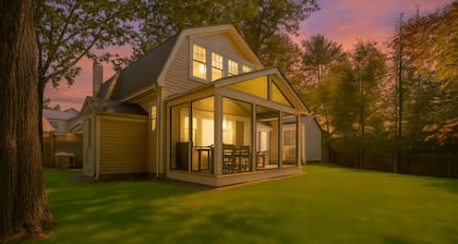 NEW! York Beach Home! Sleeps 9! Steps to Cape Neddick Beach!