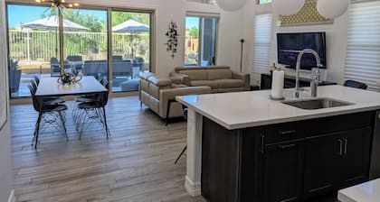 RESORT STYLE LIVING NEAR SCOTTSDALE IN TONTO VERDE
