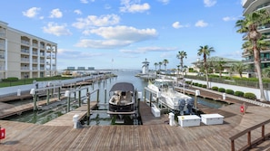 Marina