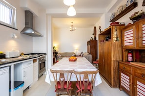 House, Smoking | 3 bedrooms - Casa do Pisco in S o Martinho do Porto (Alcobaça)