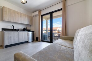 Standard Double Room, Balcony, City View - NS Apartments Nydri (Lefkada)