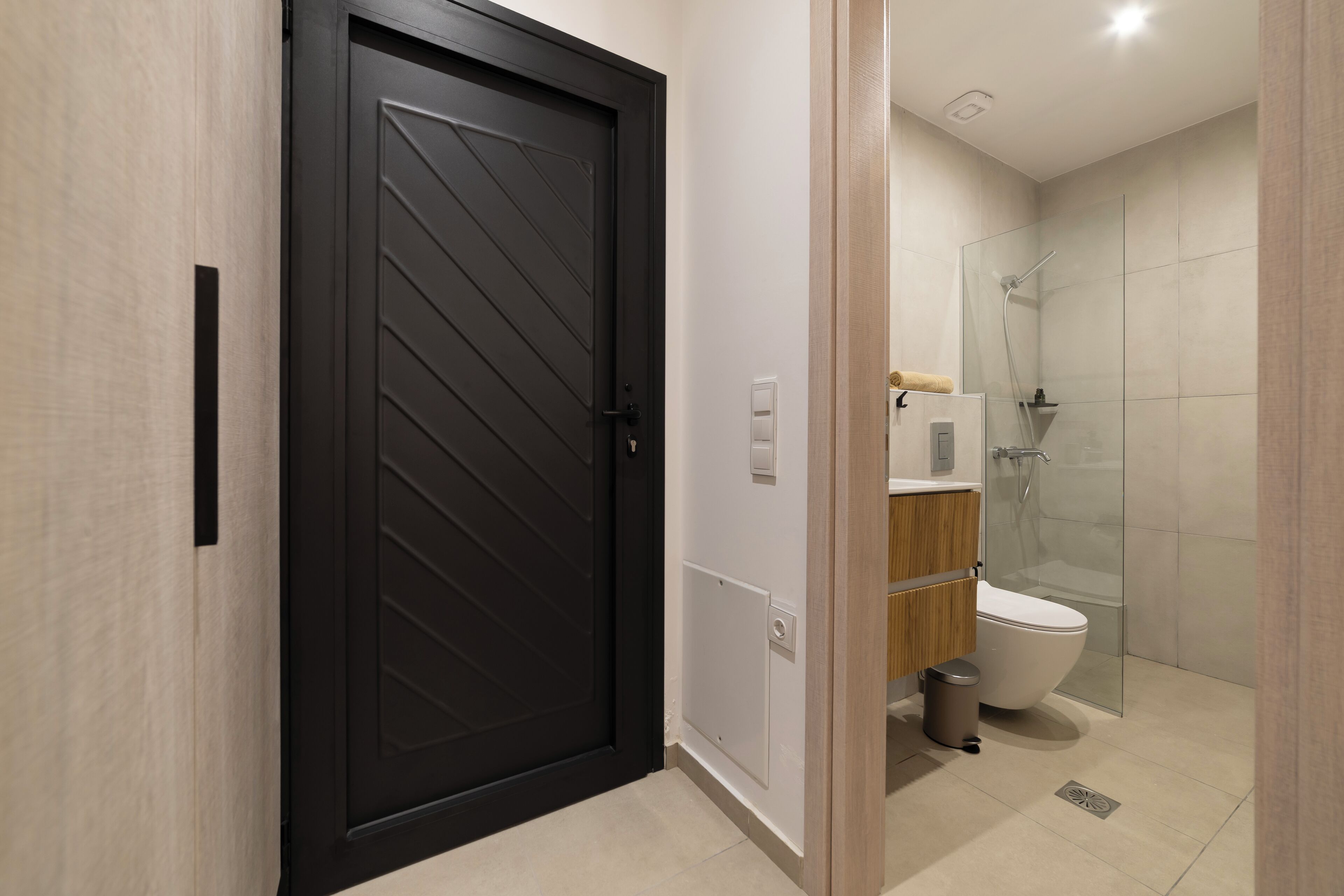 In-room safe, blackout curtains, soundproofing, free WiFi