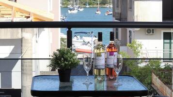 Standard Double Room, Balcony, City View | In-room safe, blackout drapes, soundproofing, free WiFi