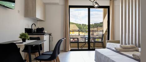 In-room safe, blackout drapes, soundproofing, free WiFi