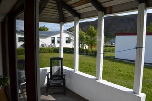 Terrace/patio - Charming holiday home in Grenivík (Unknown)