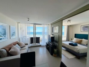 1 dormitorio y ropa de cama