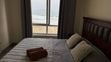 1 bedroom, bed sheets