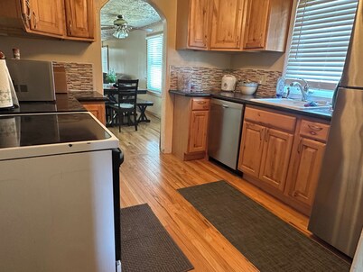 Charming 2-bedroom house in Rupert with WiFi, AC
