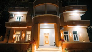 Exterior - Florya pyramids palace (محافظة الجيزة)