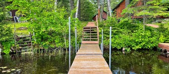 Cozy Cabin on the Turtle Flambeau Flowage, great for all seasons! - hot tub