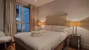 1 bedroom, iron/ironing board, Internet, bed sheets