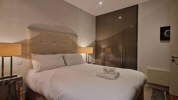 1 bedroom, iron/ironing board, Internet, bed sheets