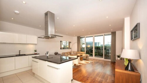 Stunning and Spacious 1 Bedroom in Cork City