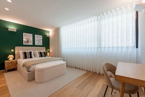 1 dormitorio, tabla de planchar con plancha, wifi