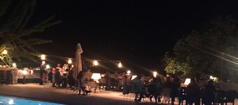 9-bedroom bed & breakfast in marvelous Muğla with AC, WiFi