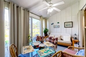 Televisión y reproductor de DVD 