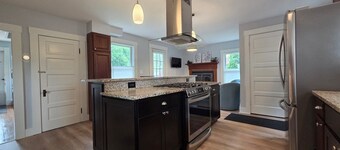 Family-Friendly 3BR Historic Home – Walk to Keene Central Square & Trails!