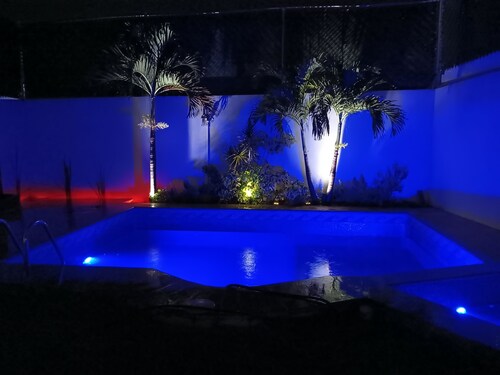 HOUSE WITH SWIMMING POOL IN CUAUTLA DOWNTOWN