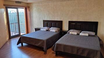 4 quartos, Wi-Fi, roupa de cama